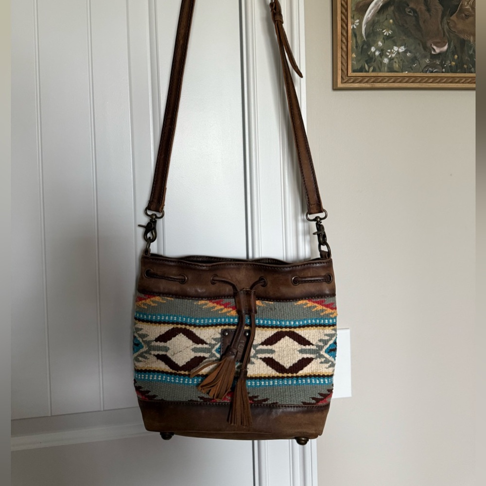 STS Sedona Serape shoulder or crossbody women’s purse bag Western Boho